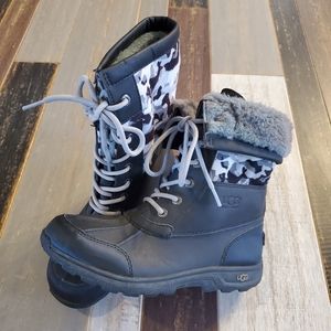 UGG SNOW/RAIN BOOTS SZ 6